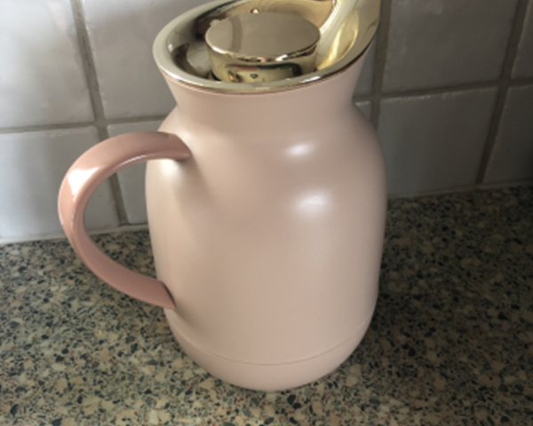Amphora termoskanne 1 liter, kaffe, soft black fra Stelton