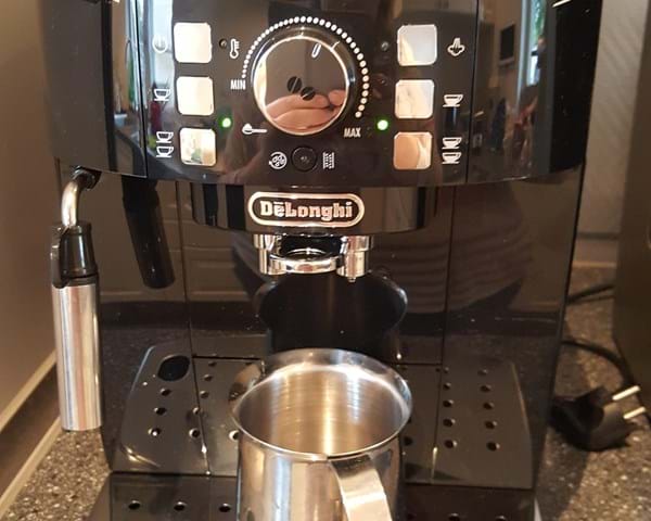 patois kaustisk teenagere Ecam 21.117.b Espressomaskine fra DeLonghi » Gratis Levering